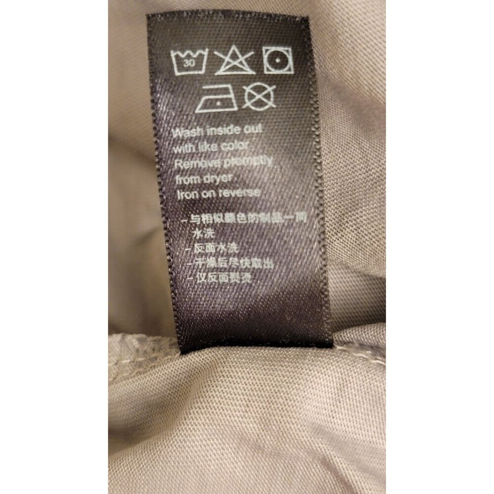 Apple XL Gray T-Shirt With Graphic Design - Picture 4 of 4